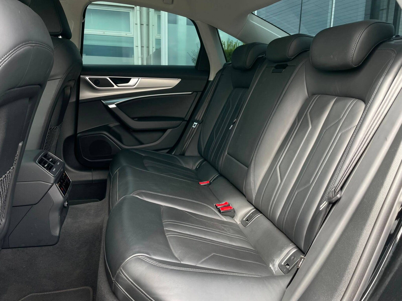 Audi A6 Limousine - zdjęcie 12