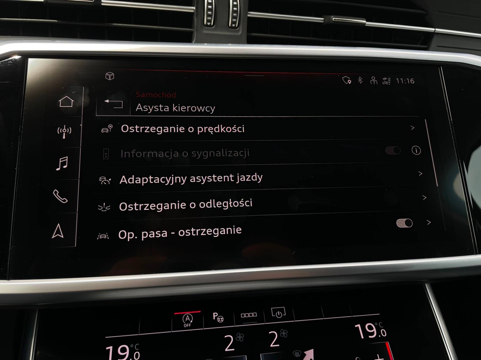 Audi A6 Limousine - zdjęcie 31