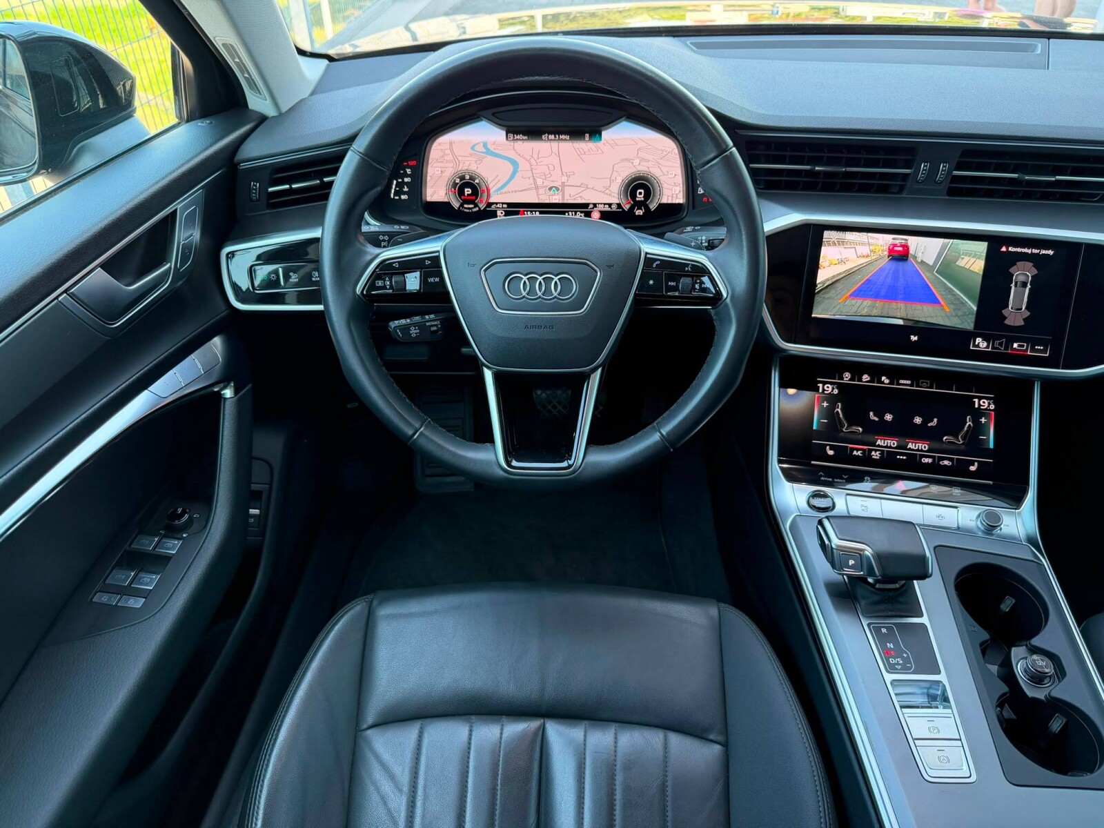 Audi A6 allroad - zdjęcie 18