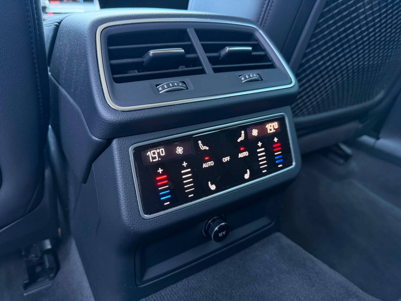 Audi A6 allroad - zdjęcie 14