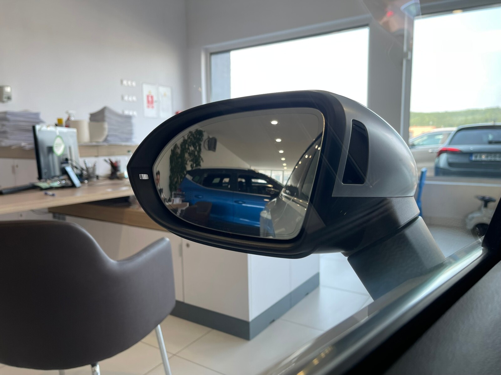 Volkswagen Arteon - zdjęcie 26
