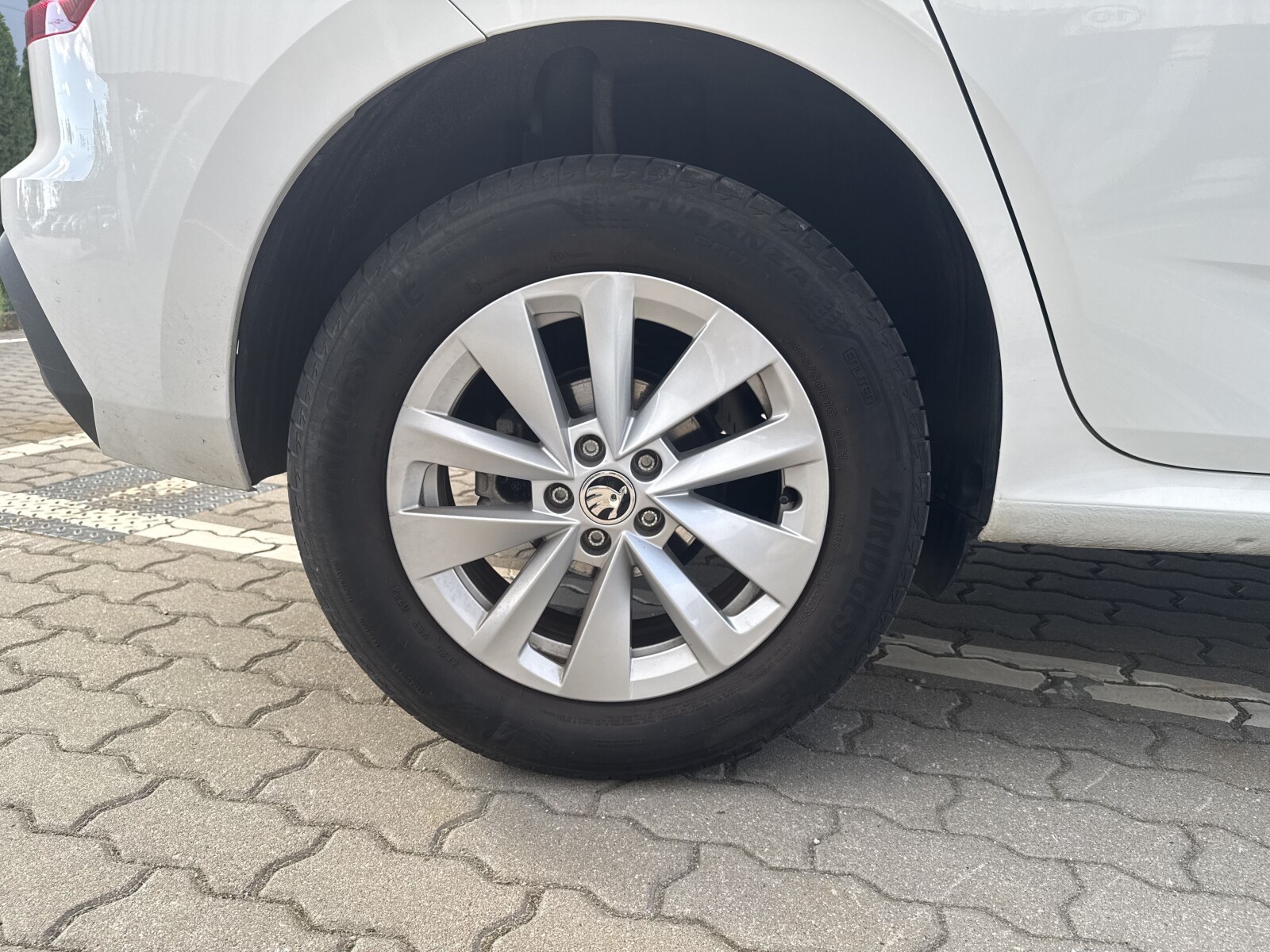 Škoda Kamiq - zdjęcie 25