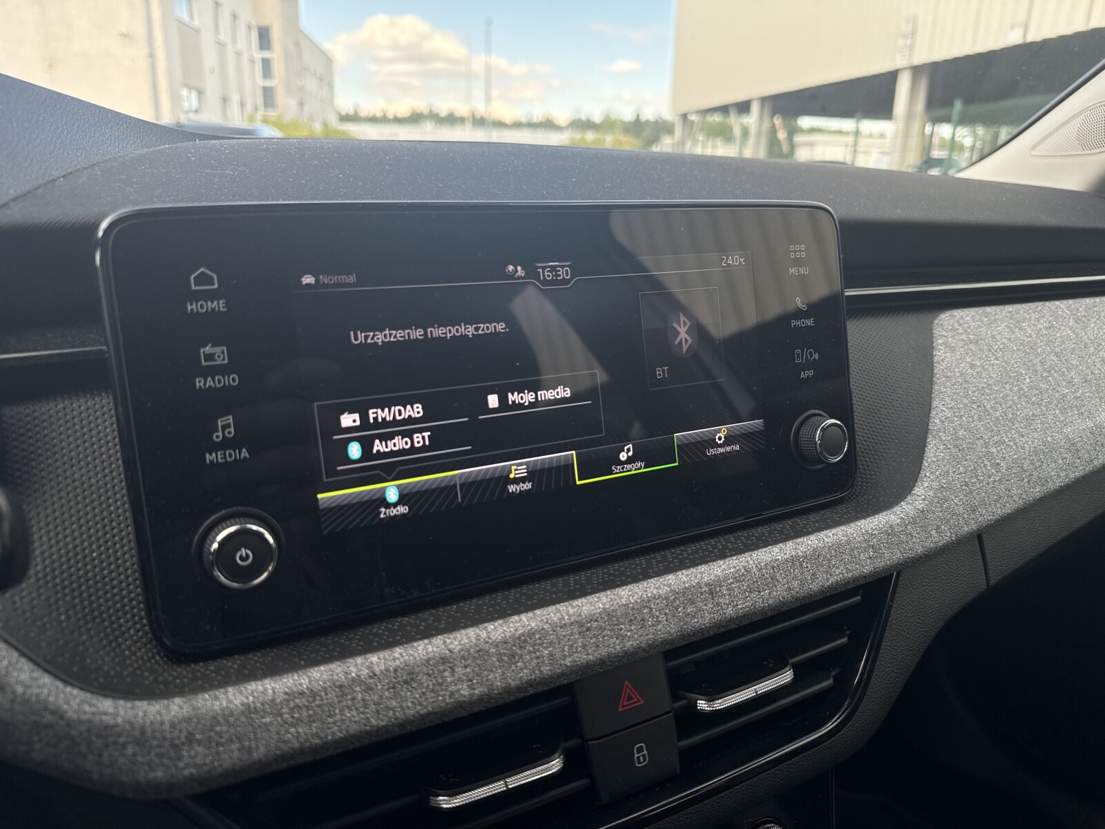 Škoda Kamiq - zdjęcie 14