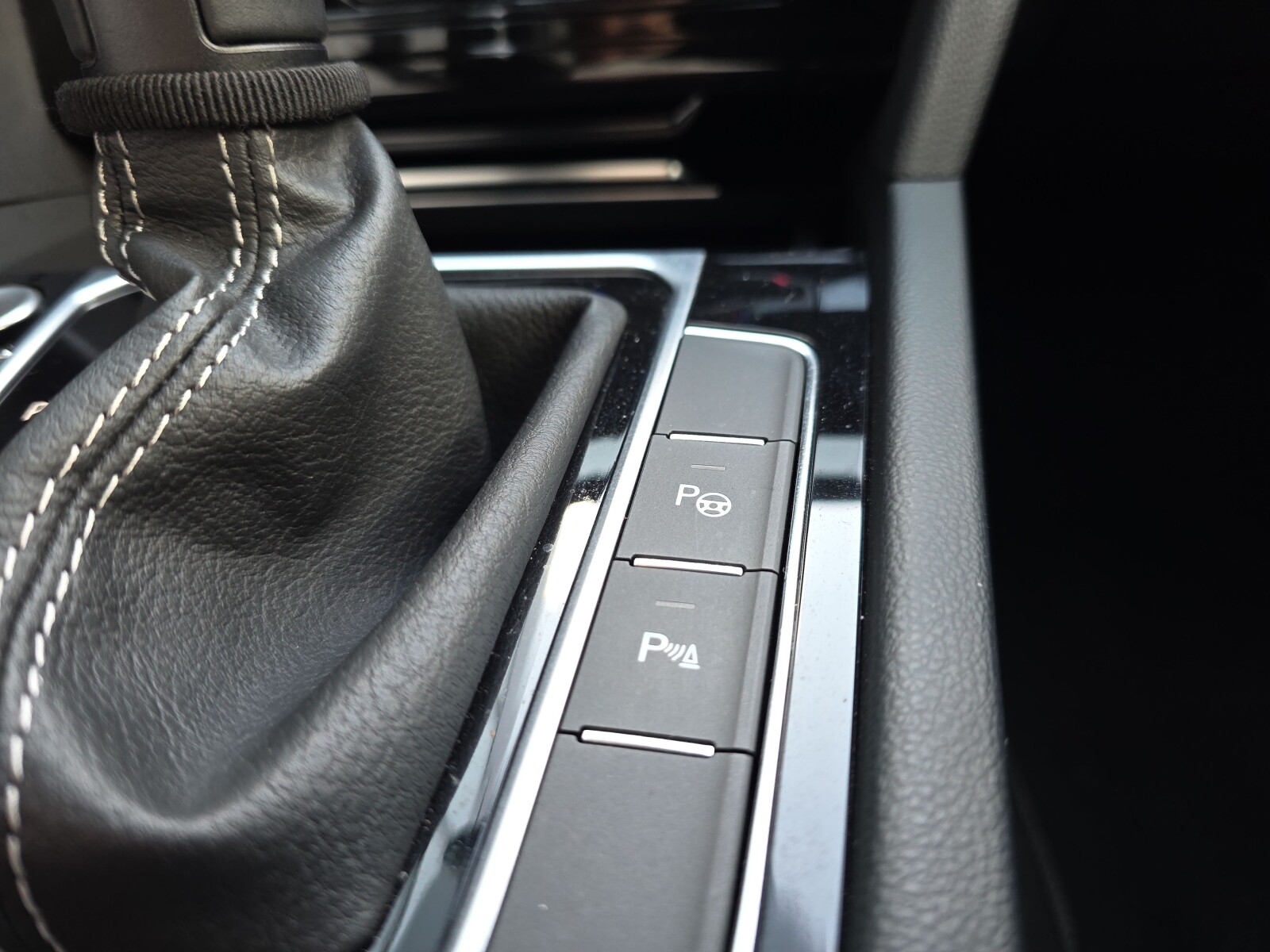 Volkswagen Arteon Shooting Brake - zdjęcie 25