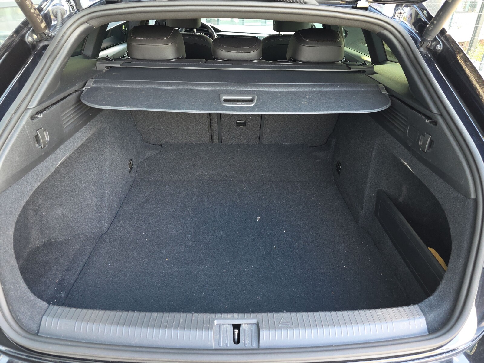 Volkswagen Arteon Shooting Brake - zdjęcie 29
