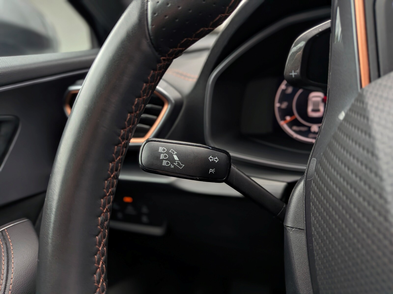 Cupra Formentor - zdjęcie 19