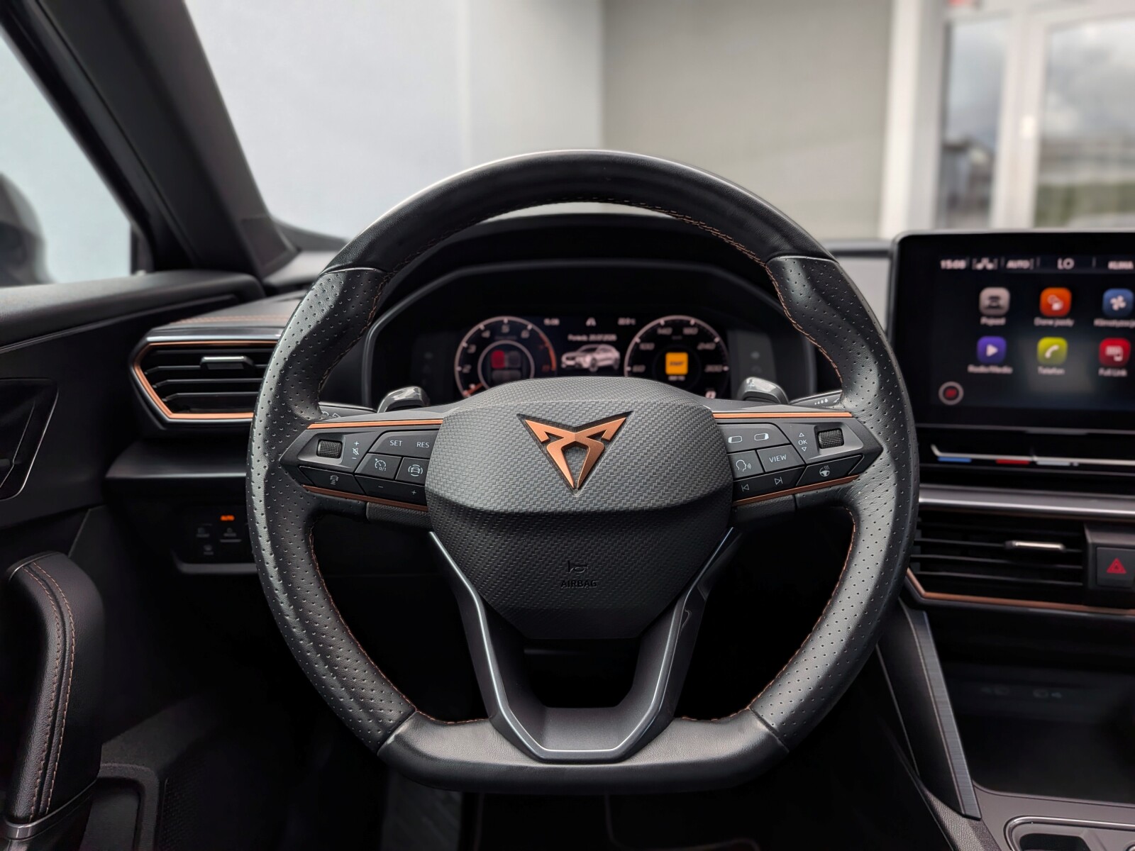 Cupra Formentor - zdjęcie 16