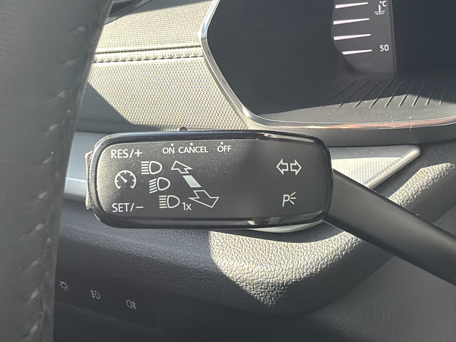 Škoda Octavia Combi - zdjęcie 23