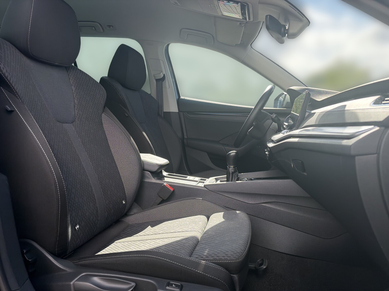 Škoda Octavia Combi - zdjęcie 15
