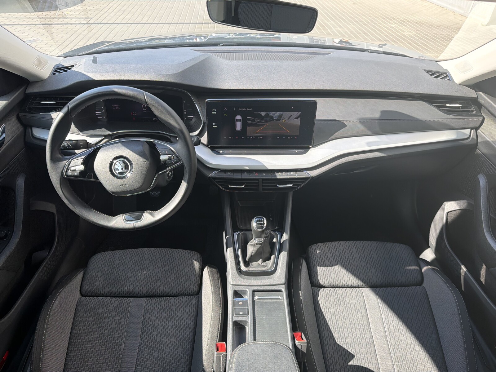 Škoda Octavia Combi - zdjęcie 18
