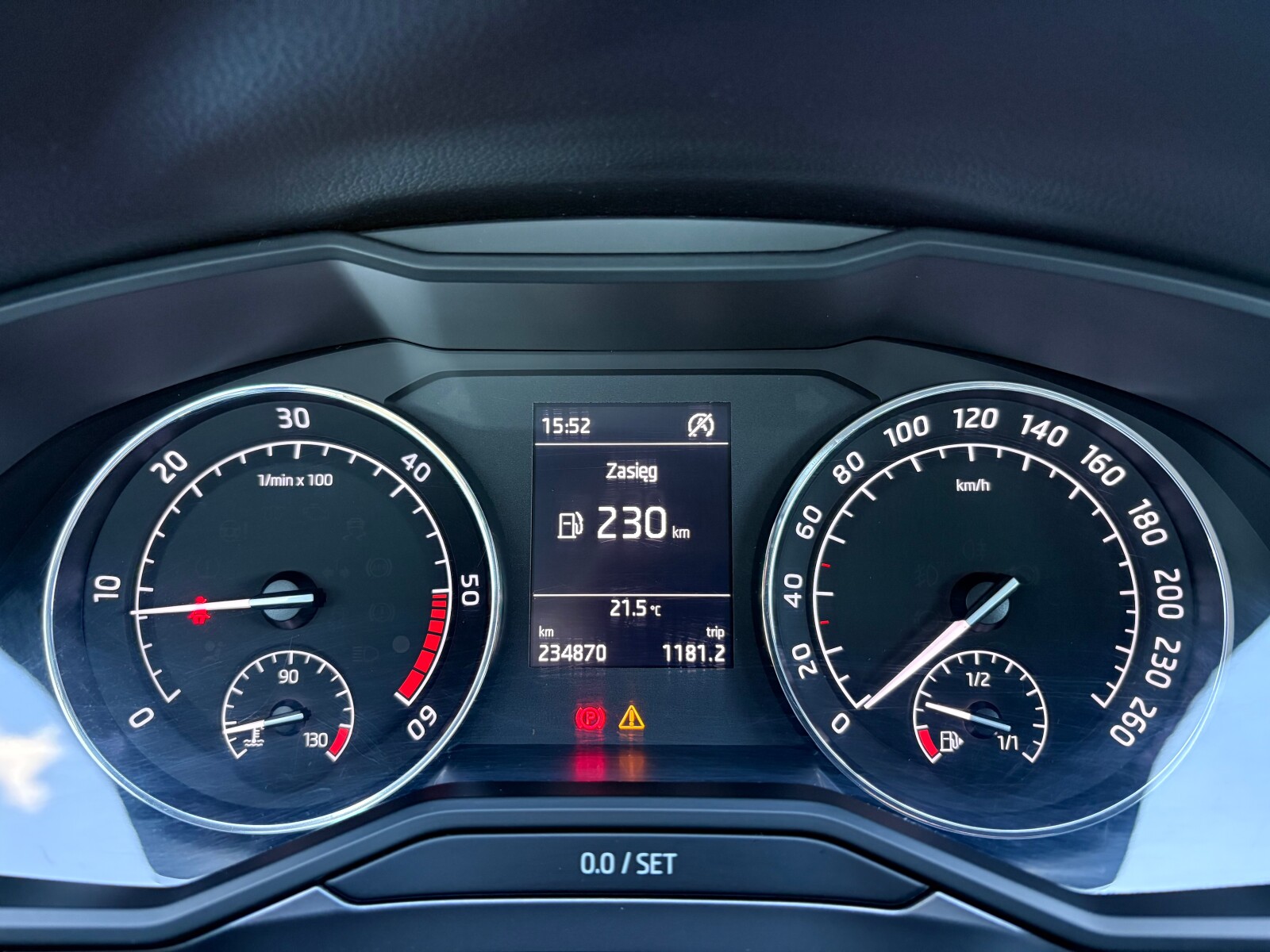 Škoda Superb - zdjęcie 19