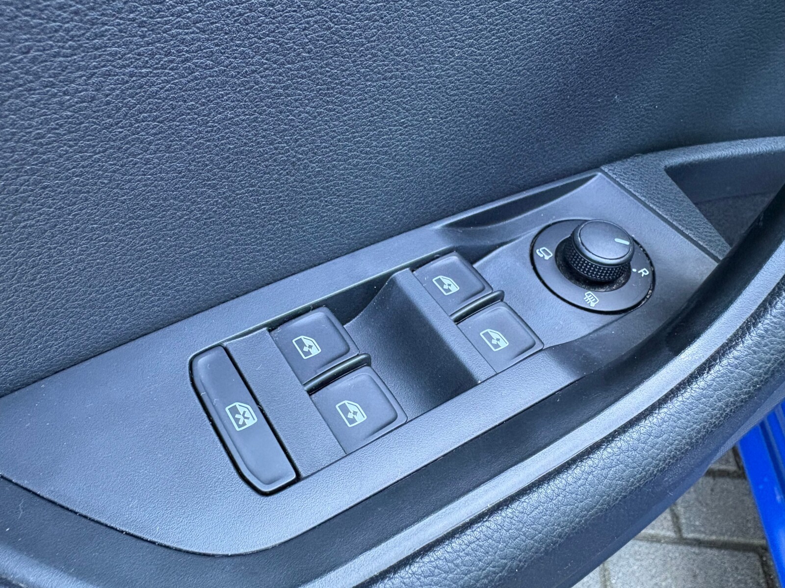 Škoda Superb - zdjęcie 18