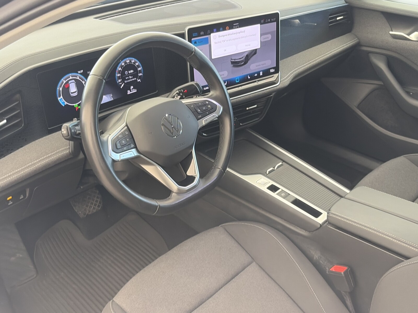 Volkswagen Passat - zdjęcie 9