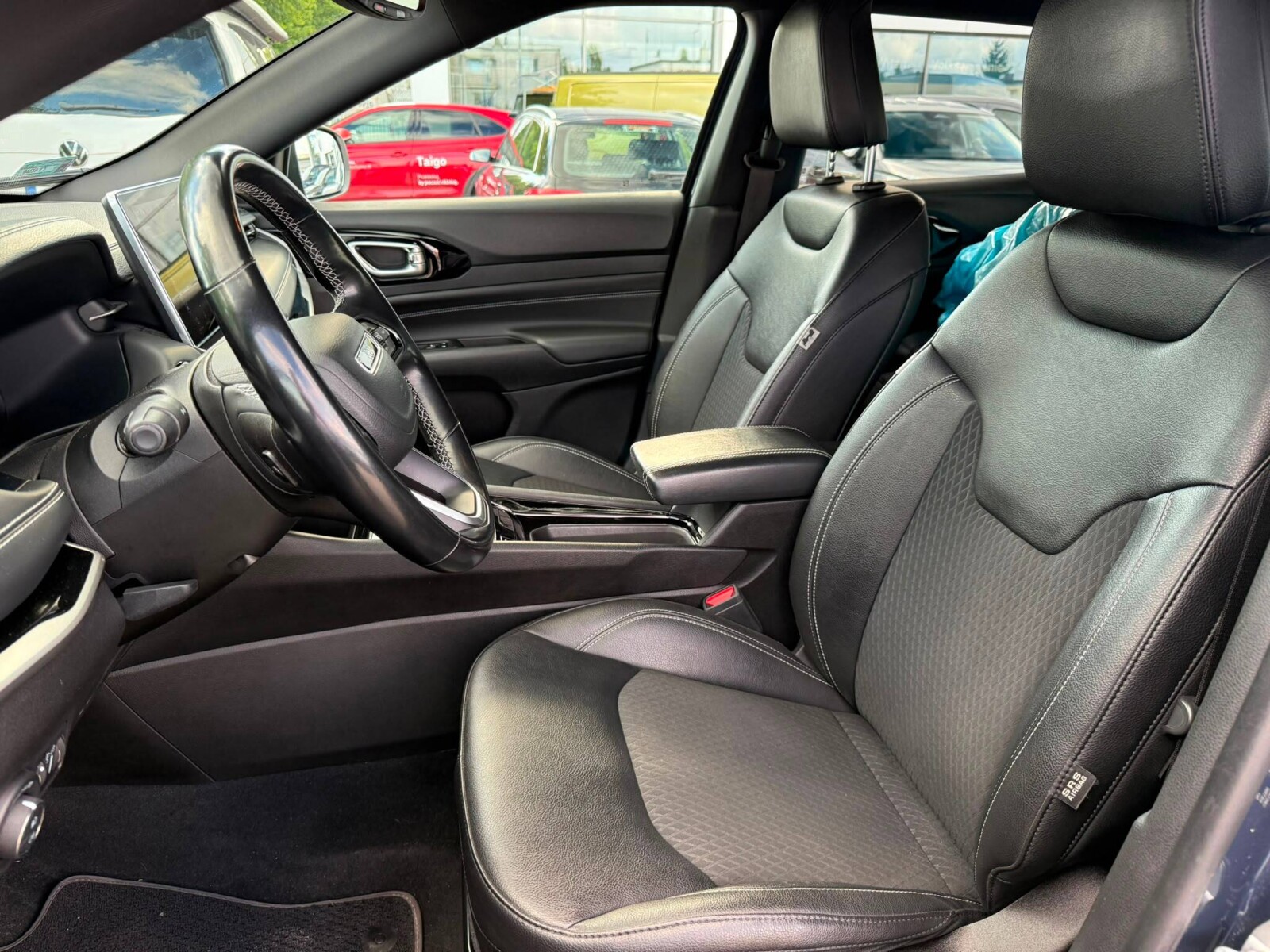 Jeep Compass - zdjęcie 10