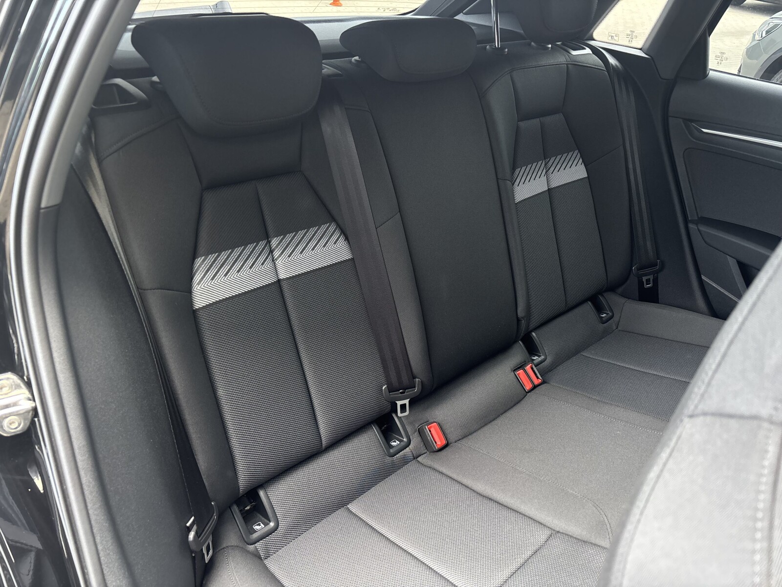 Audi A3 Sportback - zdjęcie 33