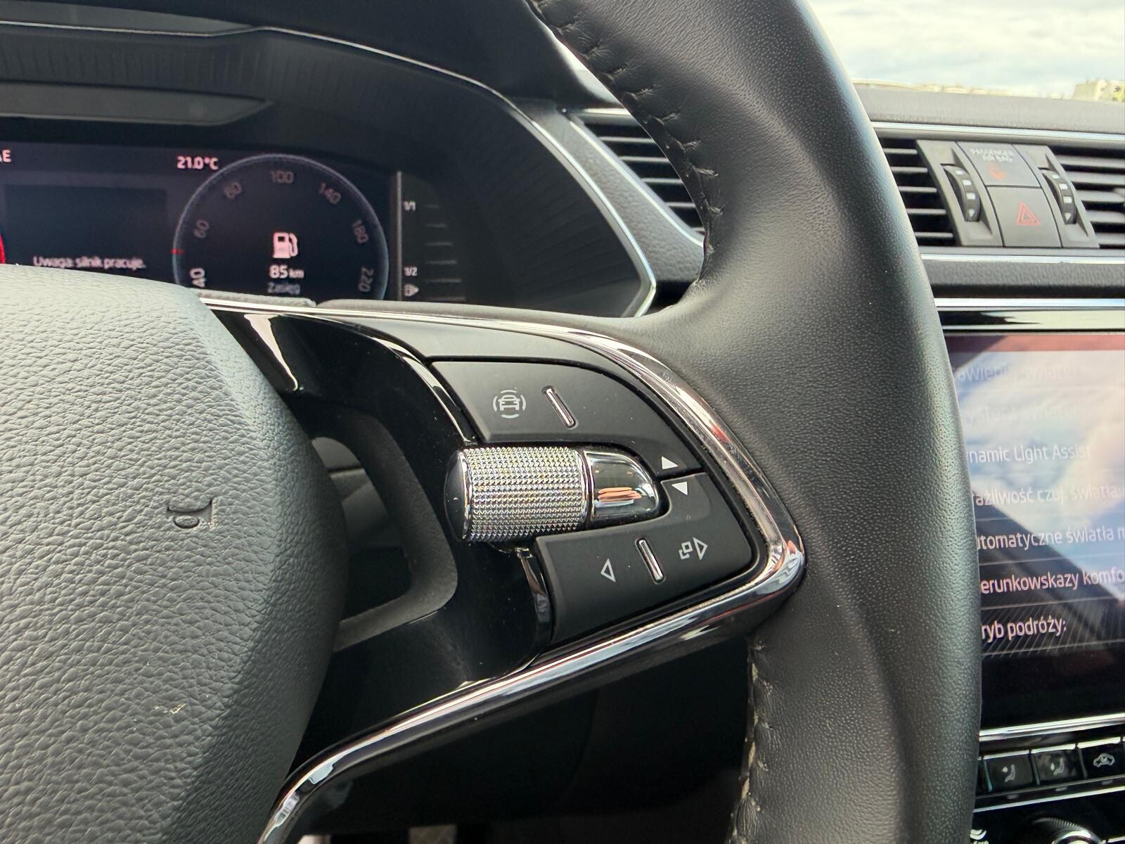 Škoda Superb - zdjęcie 4