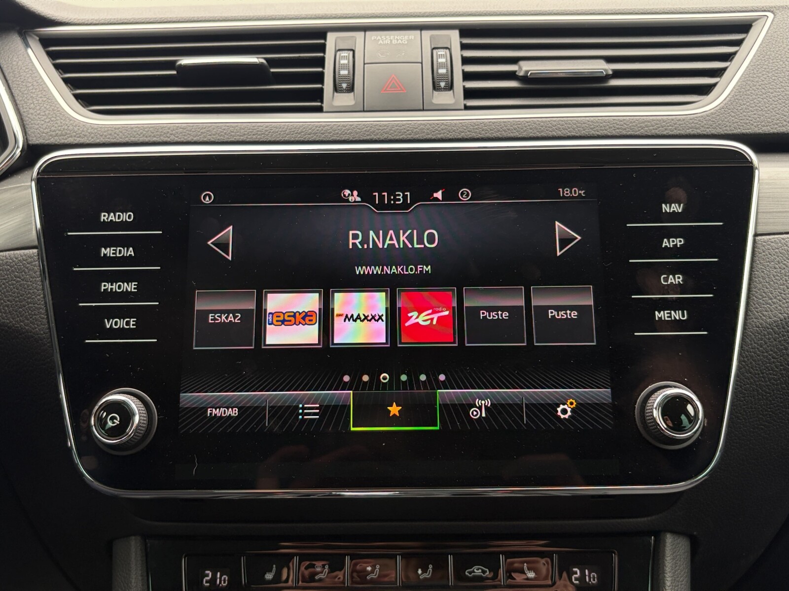 Škoda Superb - zdjęcie 15