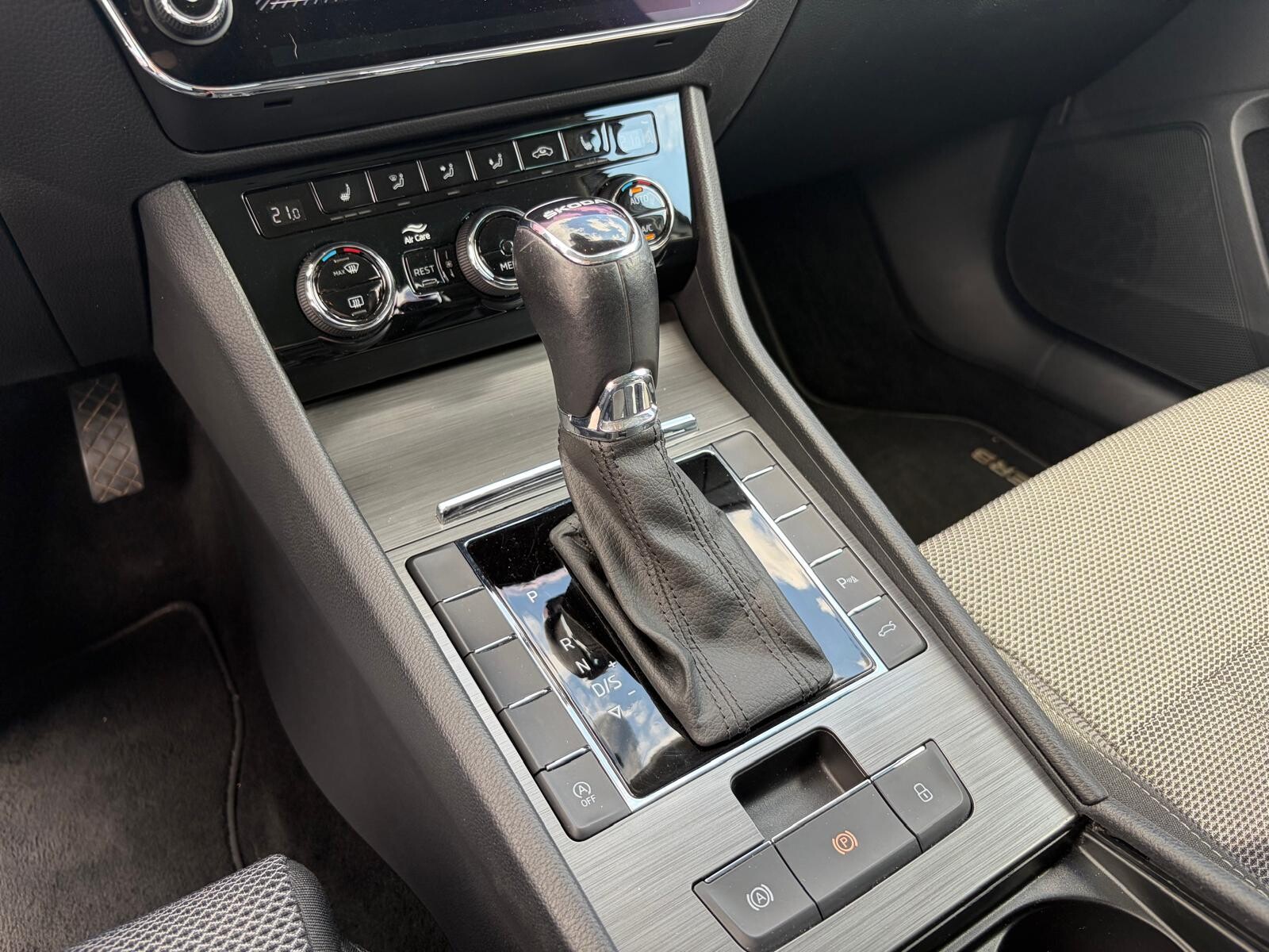 Škoda Superb - zdjęcie 6