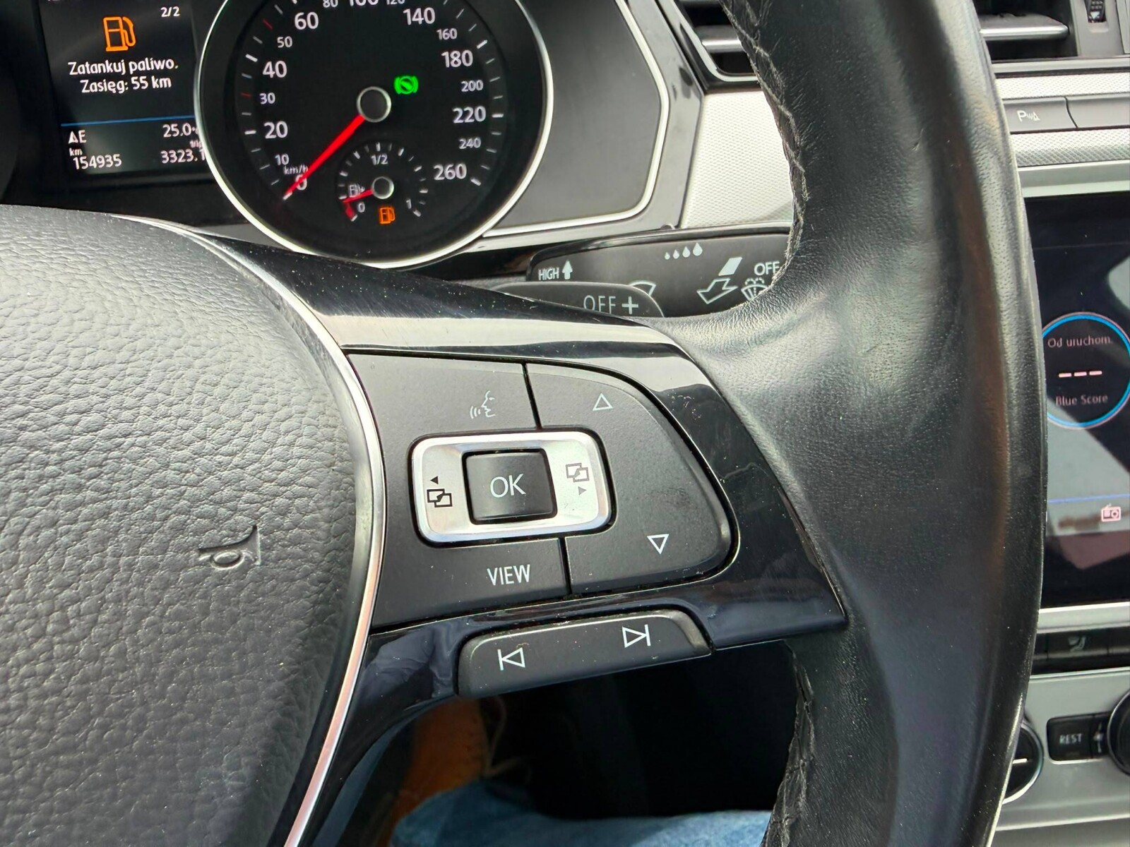Volkswagen Passat - zdjęcie 17