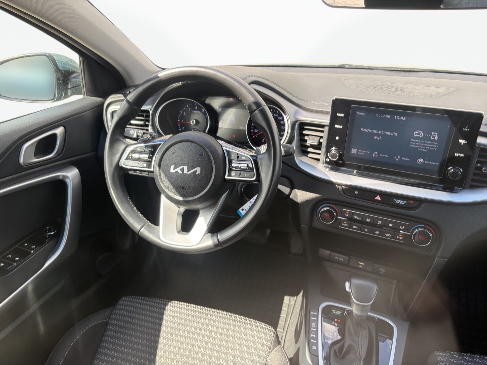 Kia Ceed - zdjęcie 11
