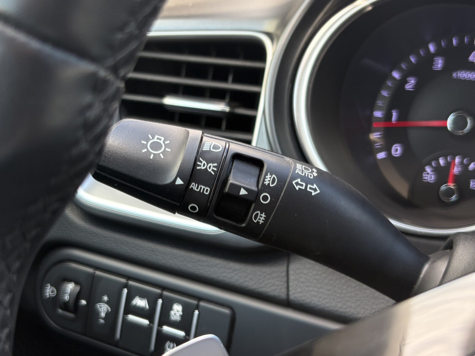 Kia Ceed - zdjęcie 20