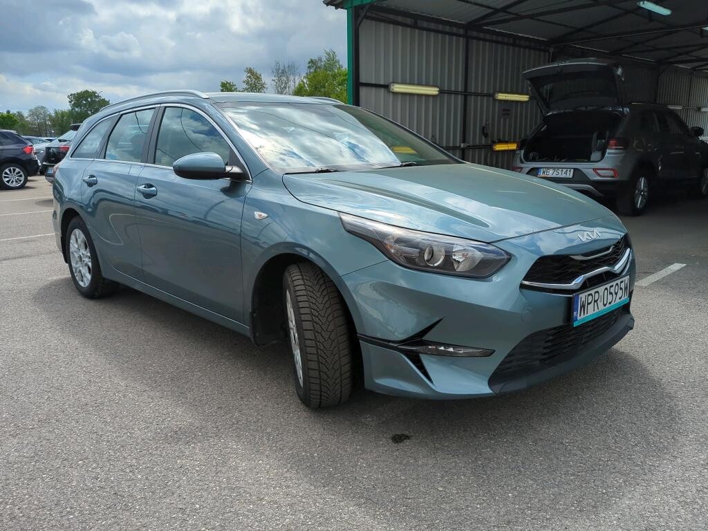Kia Ceed - zdjęcie 4