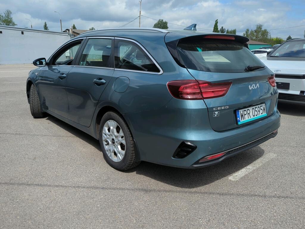 Kia Ceed - zdjęcie 5
