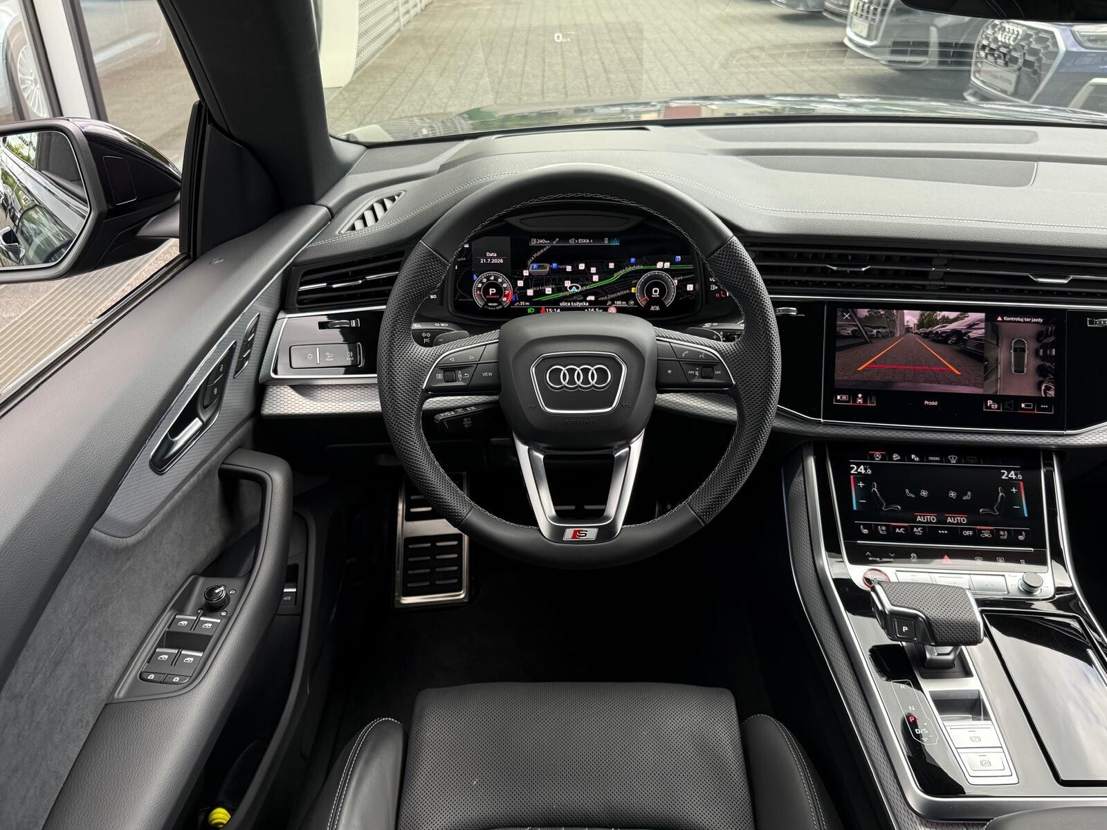 Audi SQ8 - zdjęcie 26