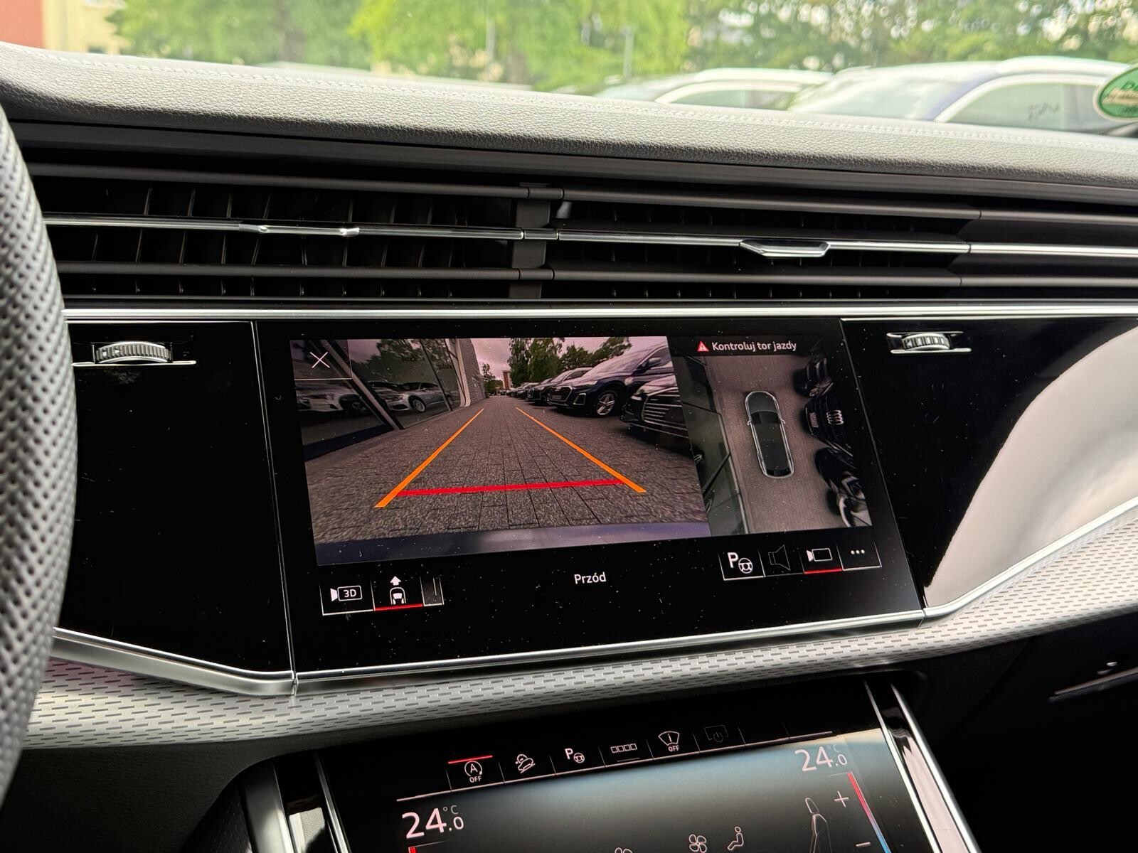 Audi SQ8 - zdjęcie 31