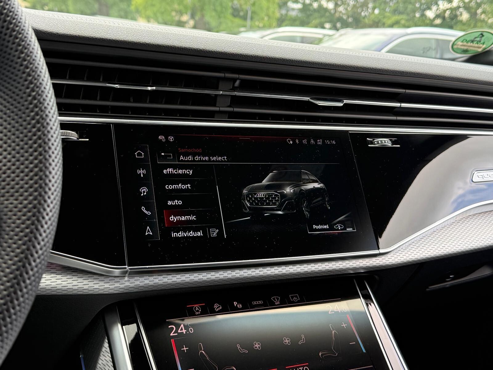 Audi SQ8 - zdjęcie 38