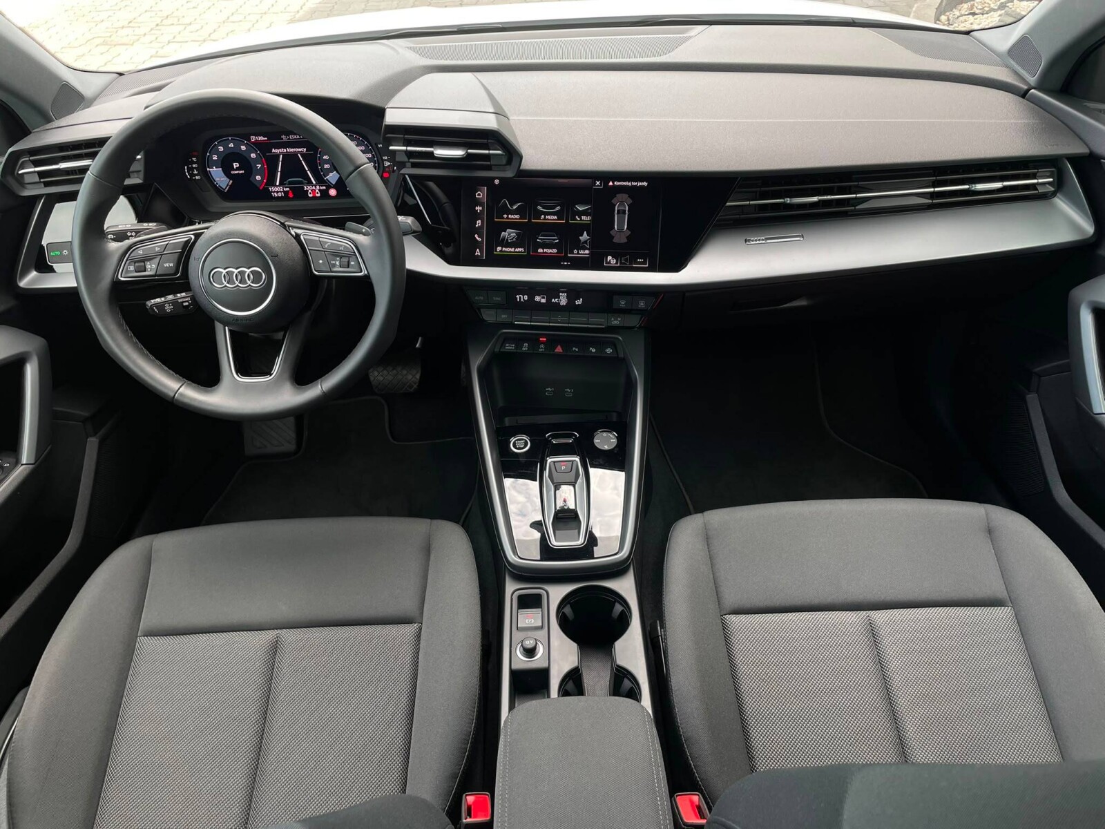 Audi A3 Sportback - zdjęcie 13