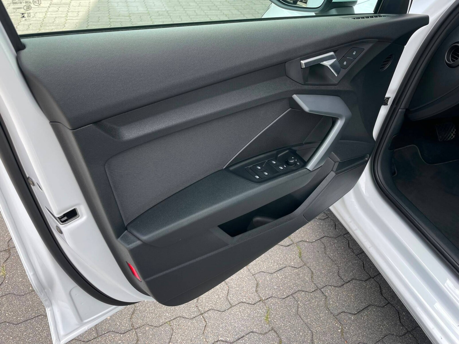 Audi A3 Sportback - zdjęcie 16