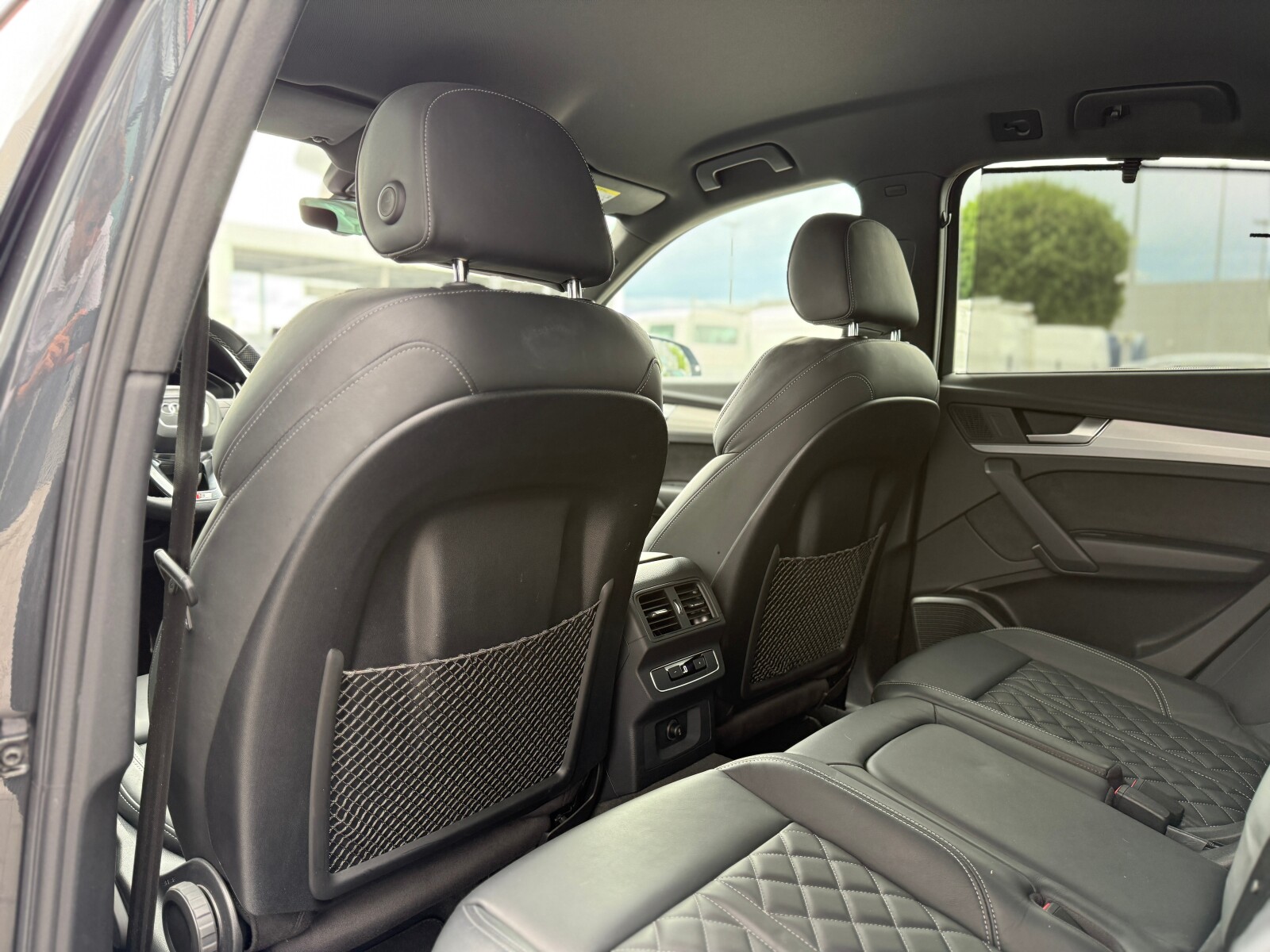 Audi Q5 Sportback - zdjęcie 13