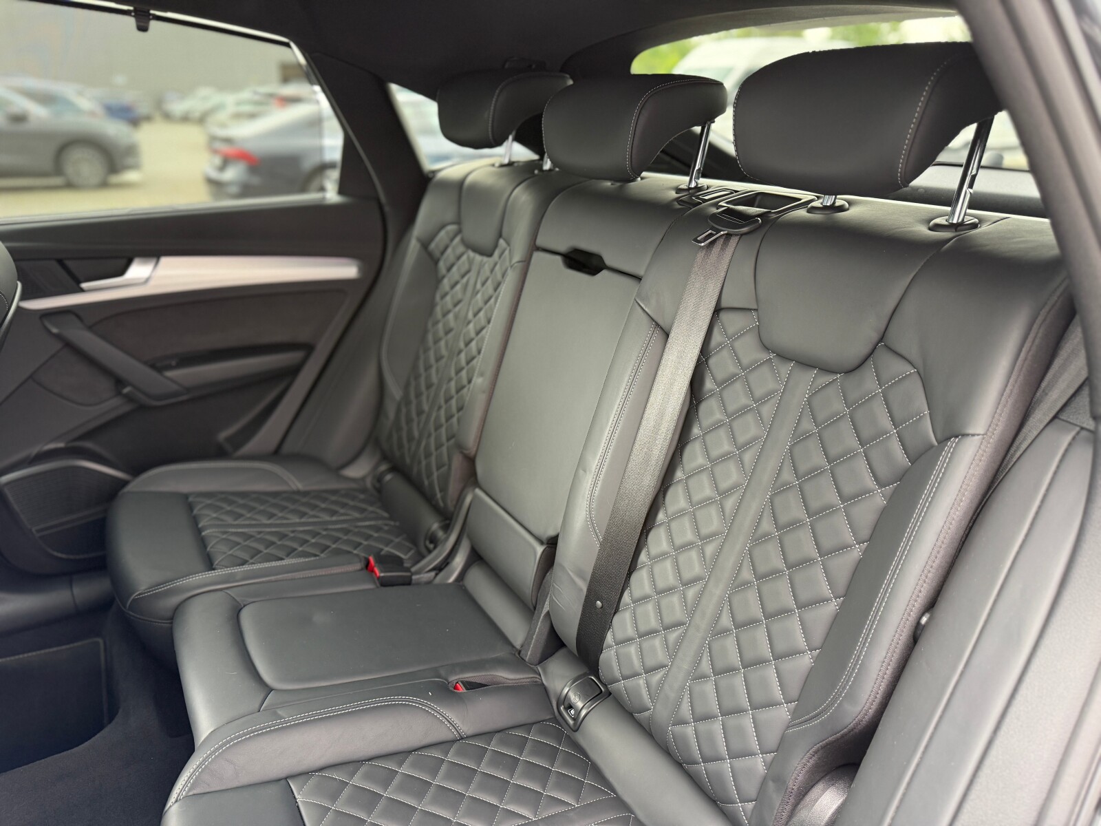 Audi Q5 Sportback - zdjęcie 14