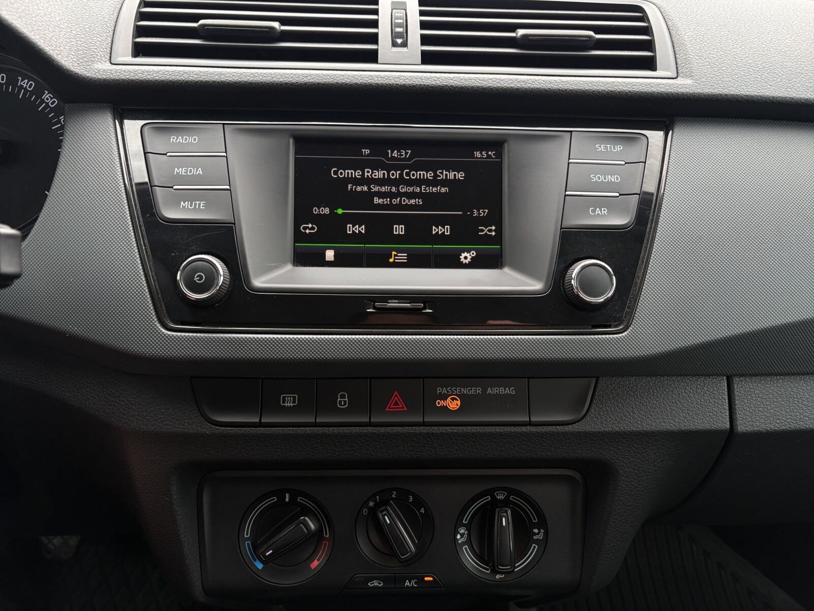 Škoda Fabia - zdjęcie 13