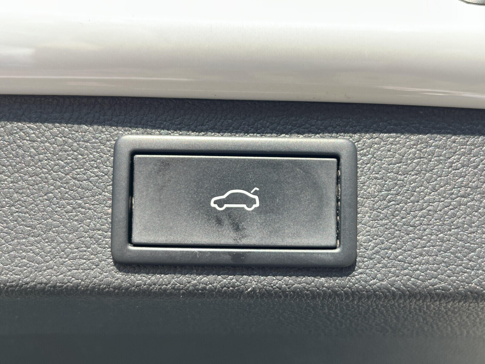 Škoda Superb Combi - zdjęcie 17