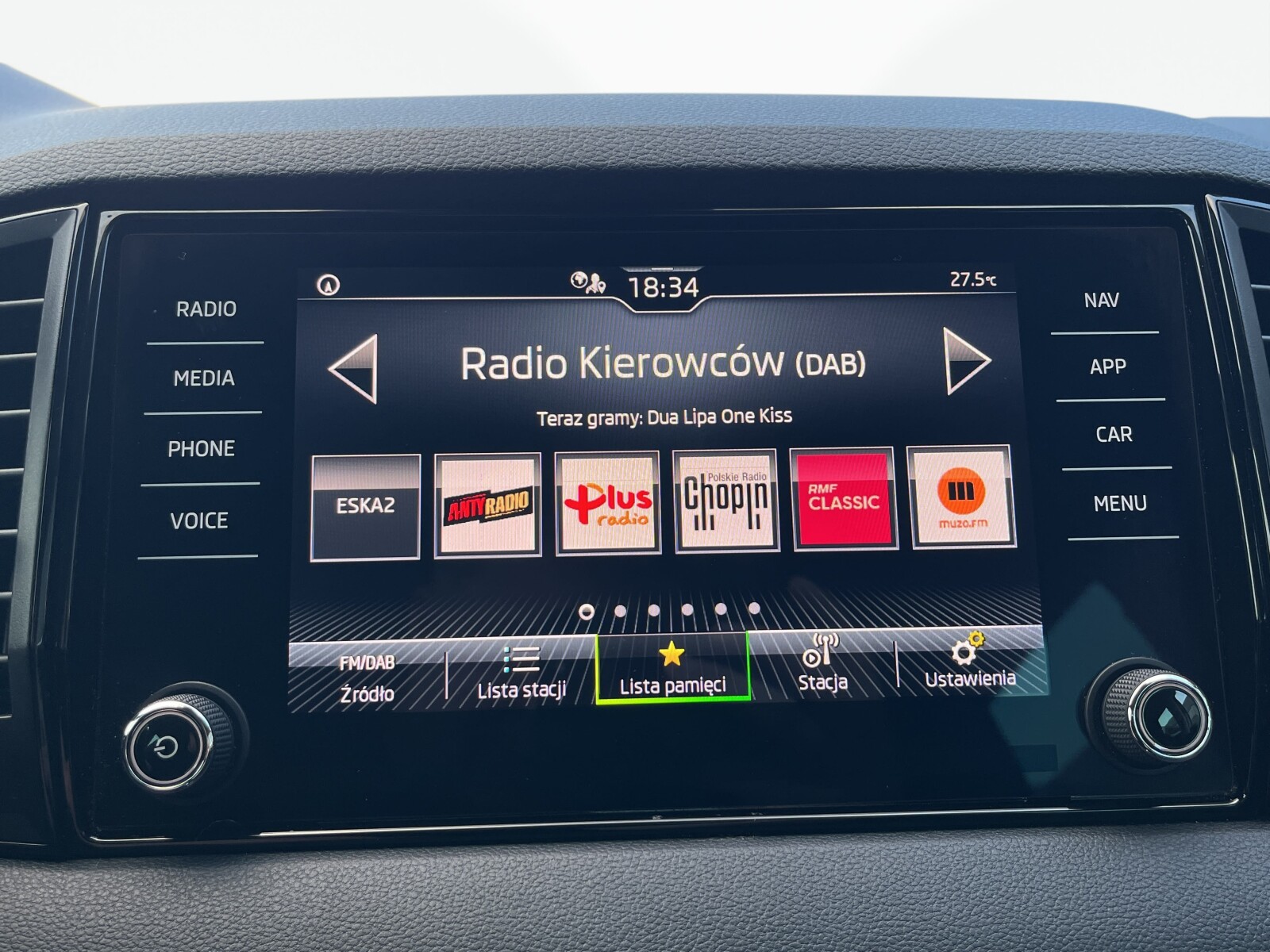 Škoda Karoq - zdjęcie 18