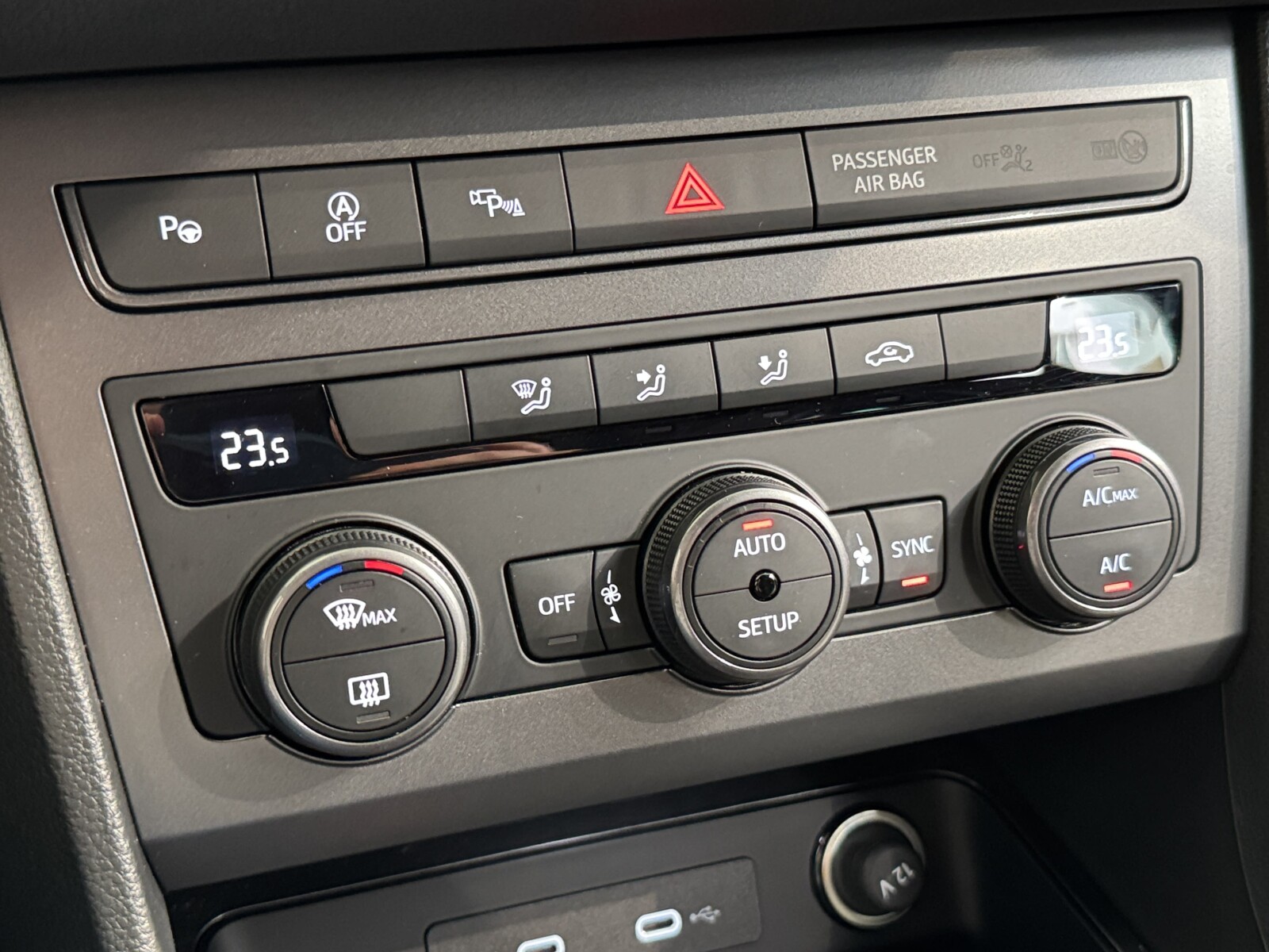 Cupra Ateca - zdjęcie 24