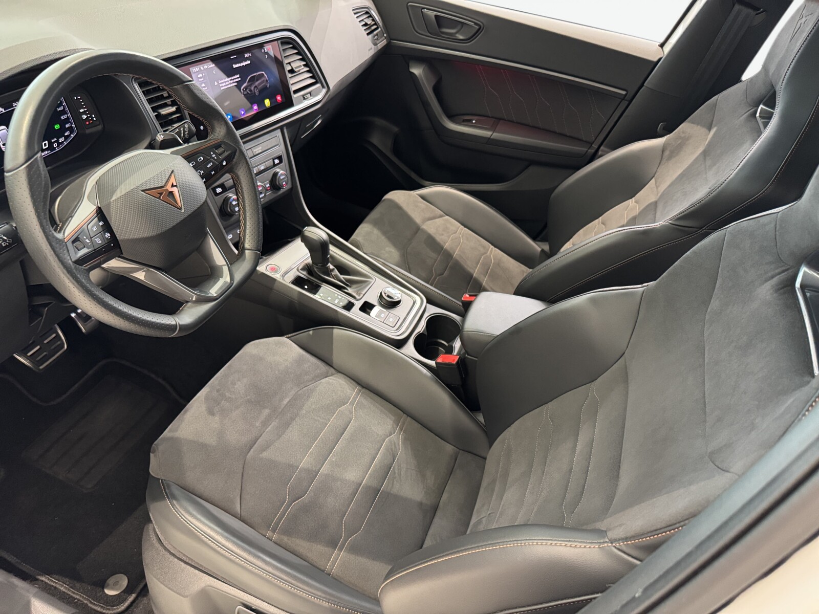 Cupra Ateca - zdjęcie 10