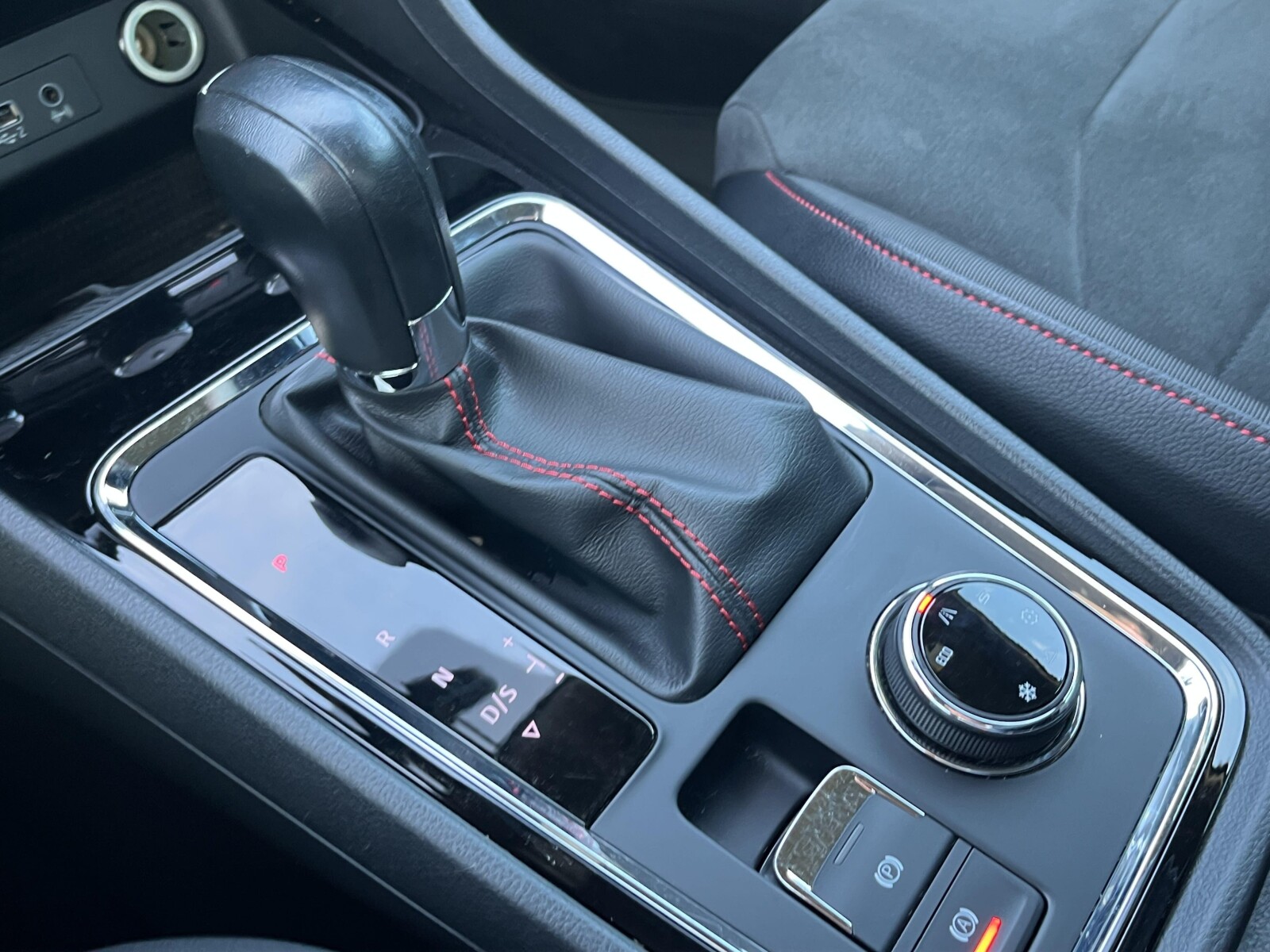 Seat Ateca - zdjęcie 29