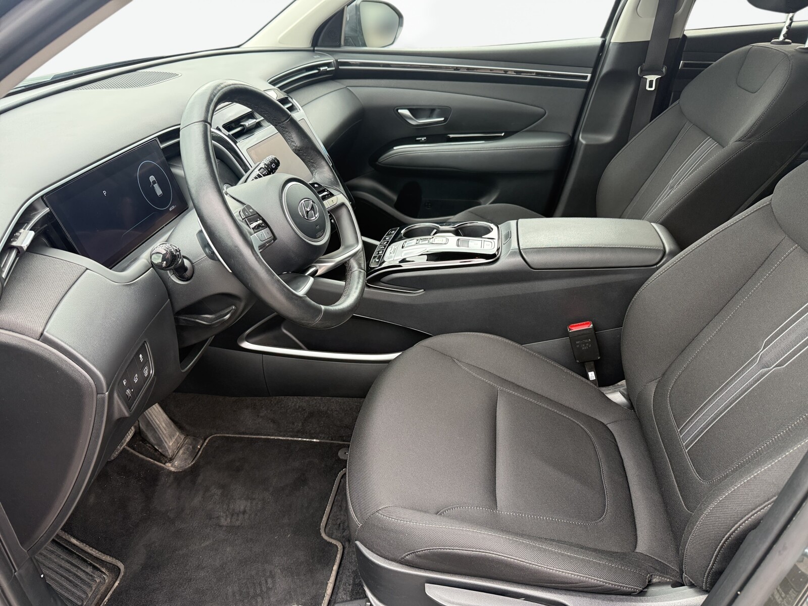 Hyundai Tucson - zdjęcie 9