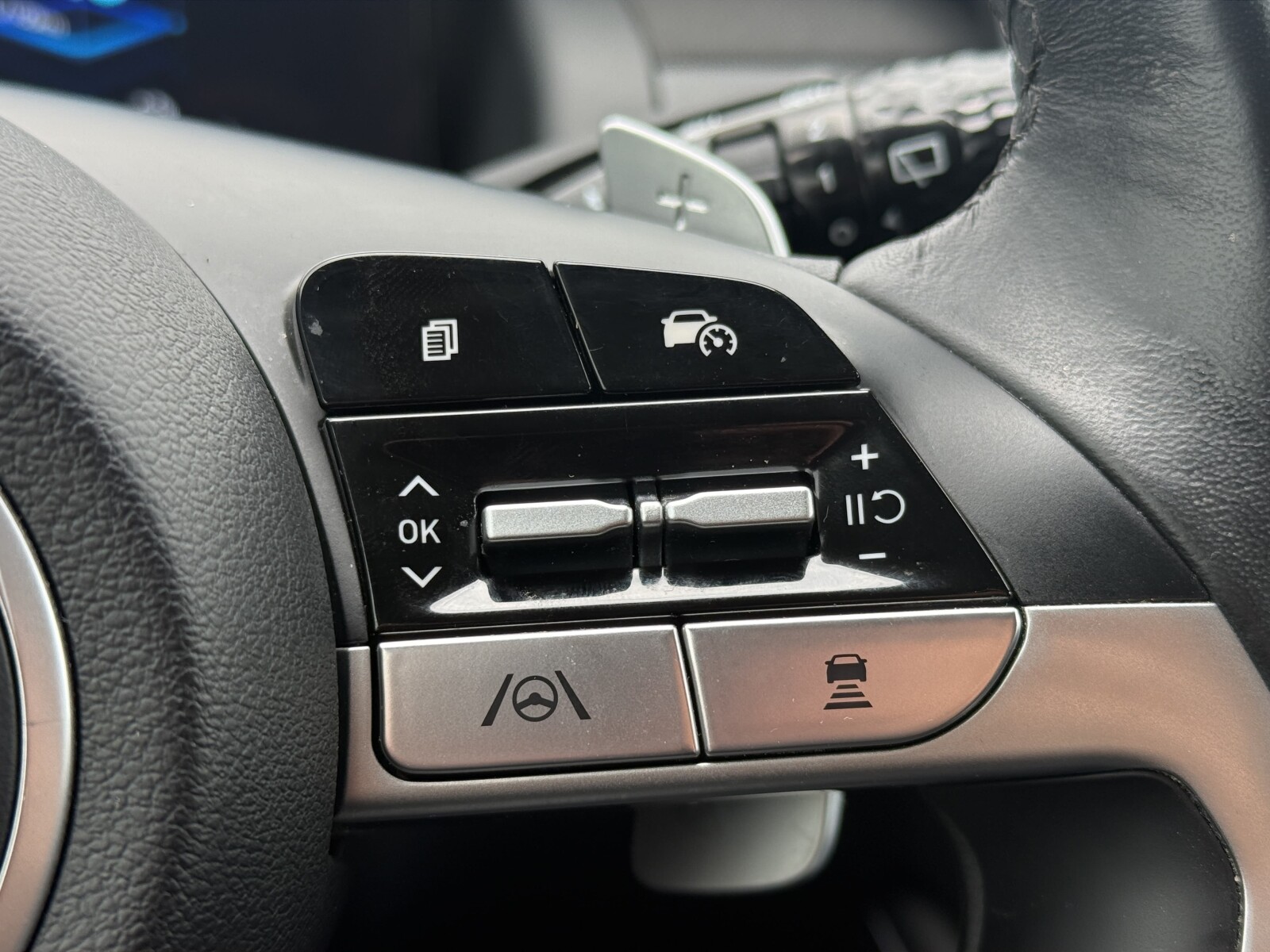 Hyundai Tucson - zdjęcie 21