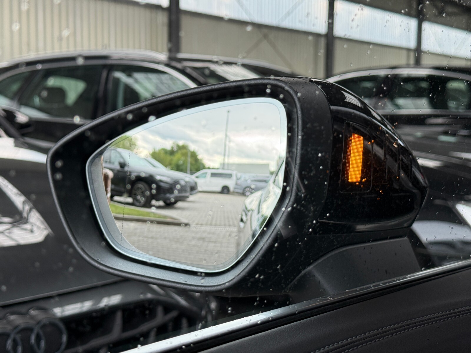 Audi A6 Limousine - zdjęcie 39