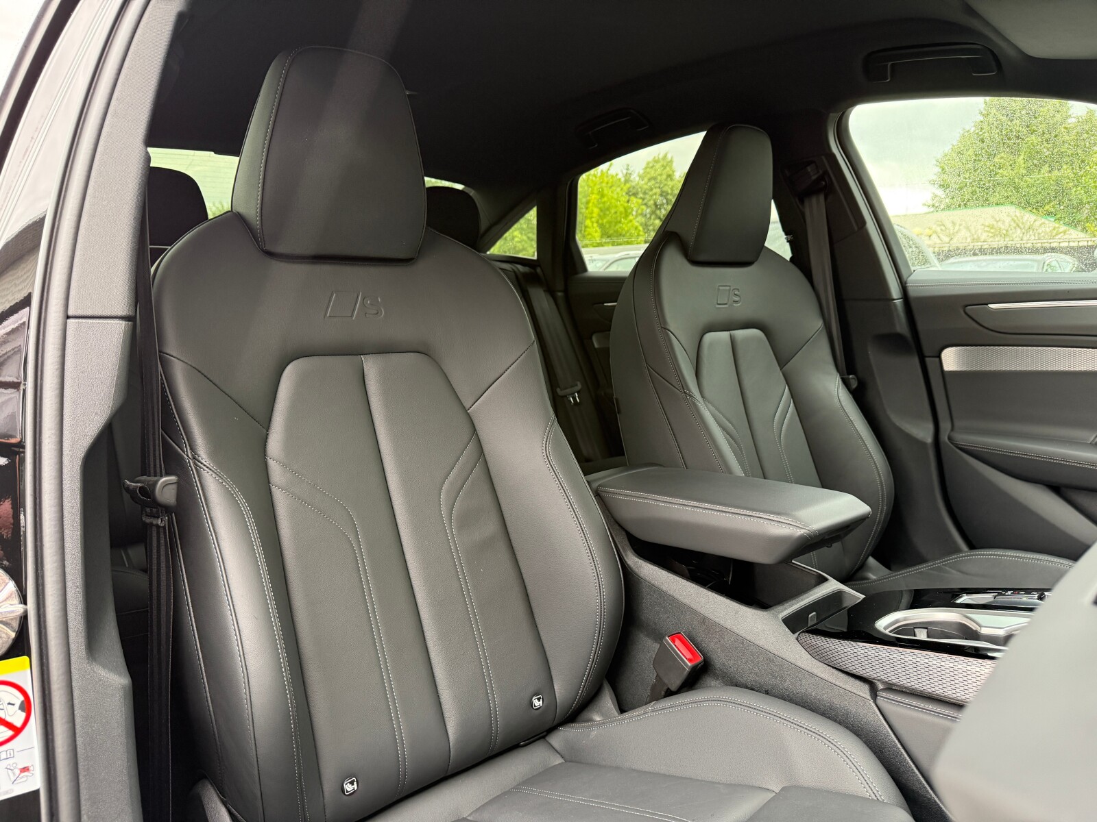 Audi A6 Limousine - zdjęcie 21