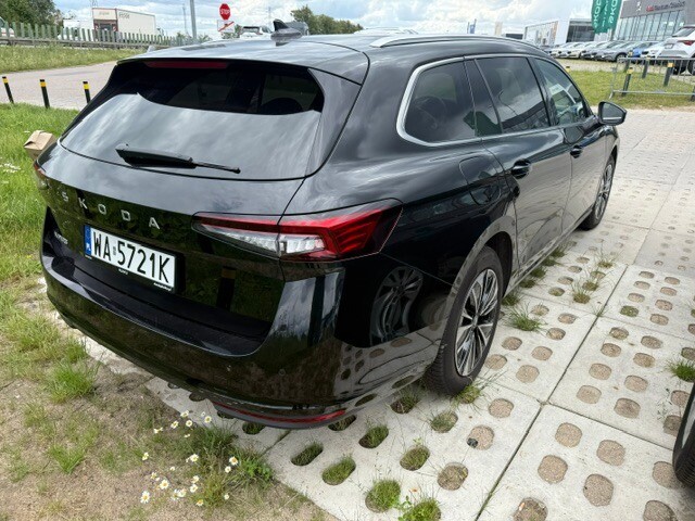 Škoda Superb Combi - zdjęcie 3