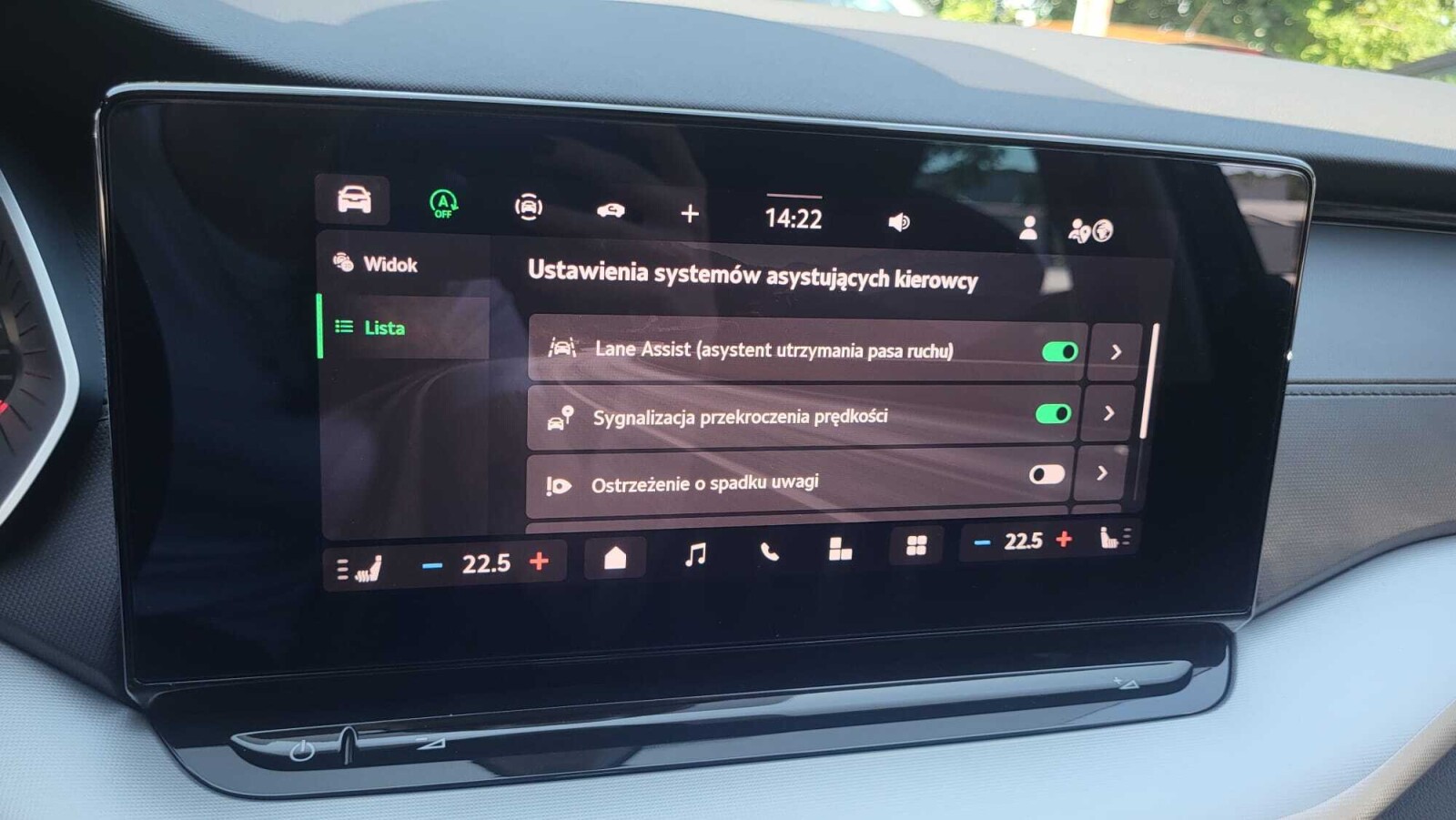 Škoda Octavia Combi - zdjęcie 27