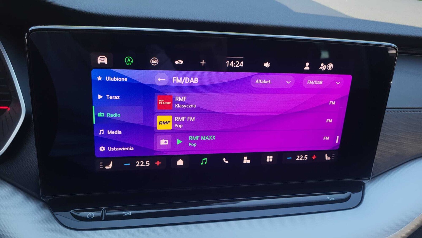 Škoda Octavia Combi - zdjęcie 34