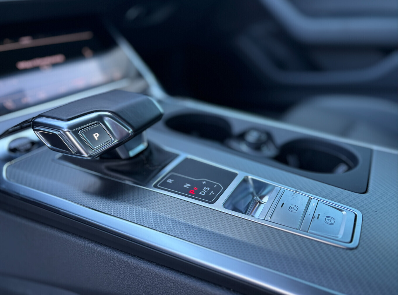 Audi A6 Avant - zdjęcie 19