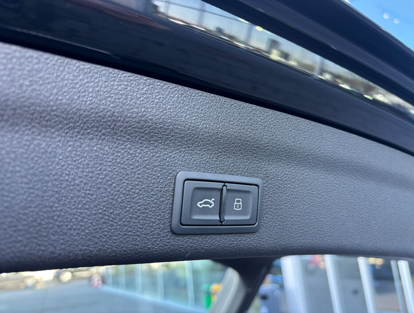 Audi A6 Avant - zdjęcie 10