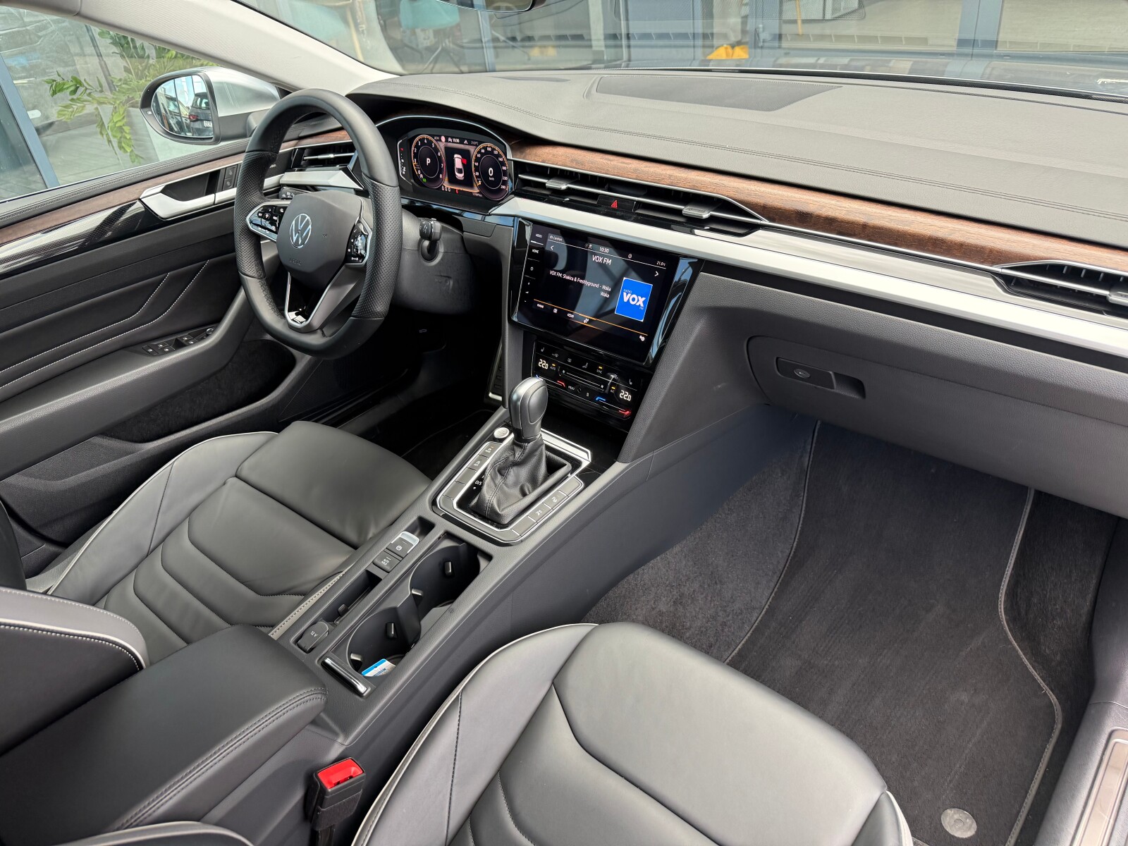 Volkswagen Arteon - zdjęcie 18